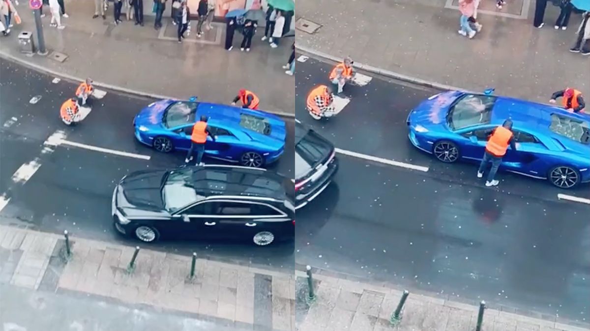 Klimaatactivisten besmeuren Lamborghini met verf in Duitse stad Düsseldorf