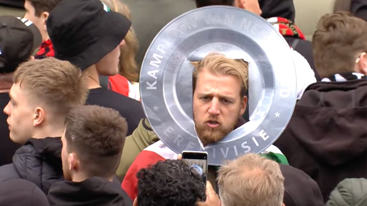 Mocht je vandaag toch moeten werken: Livestream huldiging Feyenoord kampioen