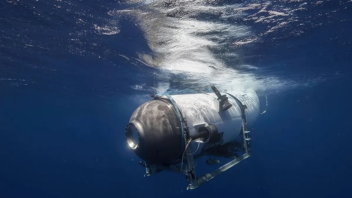 Brekend nieuws: Brokstukken gevonden in zoektocht naar vermiste onderzeeër