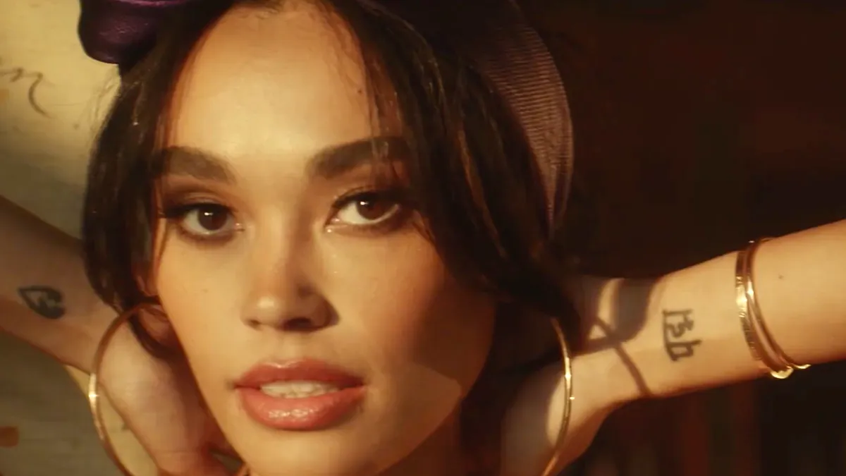 Romy Monteiro uitgeroepen tot mooiste vrouw van Nederland 2023