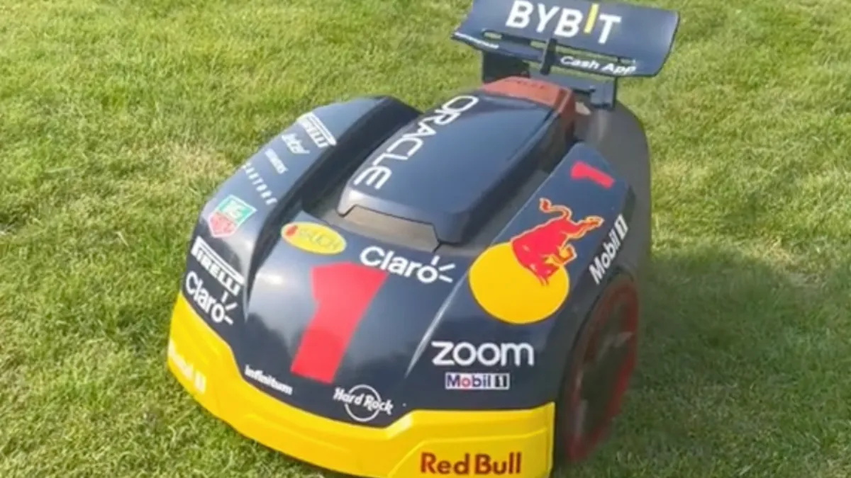 Gas geven, gras maaien: Max Verstappen-maaier is epische blikvanger