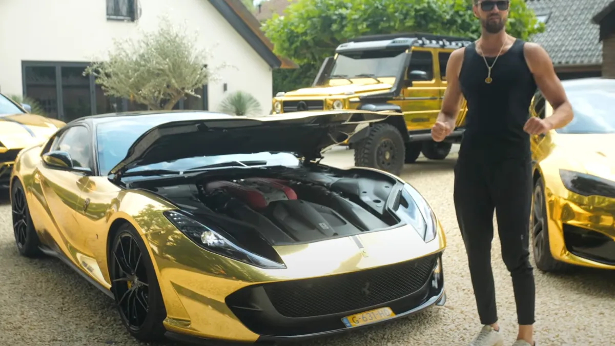 House tour met Joel Beukers die vooral om hele dikke auto's draait