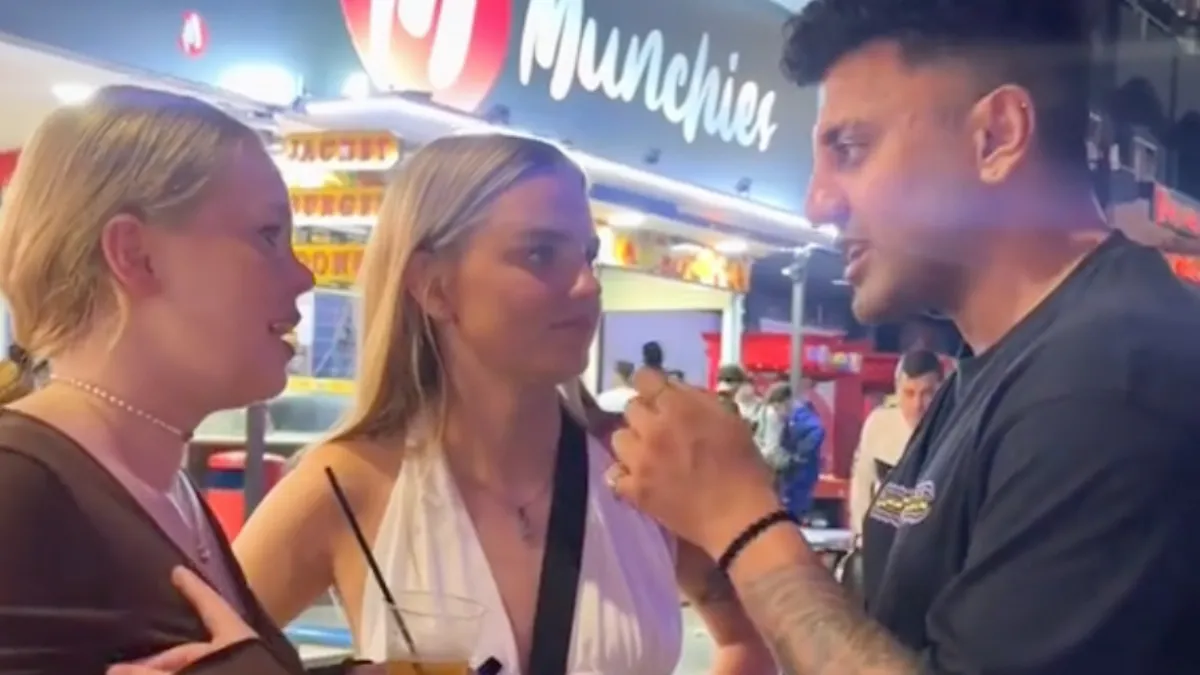 Dames delen een bizar vakantieverhaal tijdens straatinterview