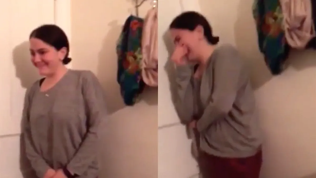 Dikke scheet laten kan niet met vriendje erbij