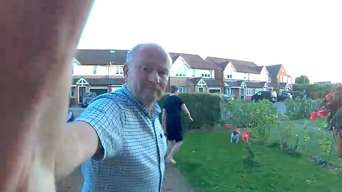 thumb vk meneer mogen we onze bal erug komt die kopstoot