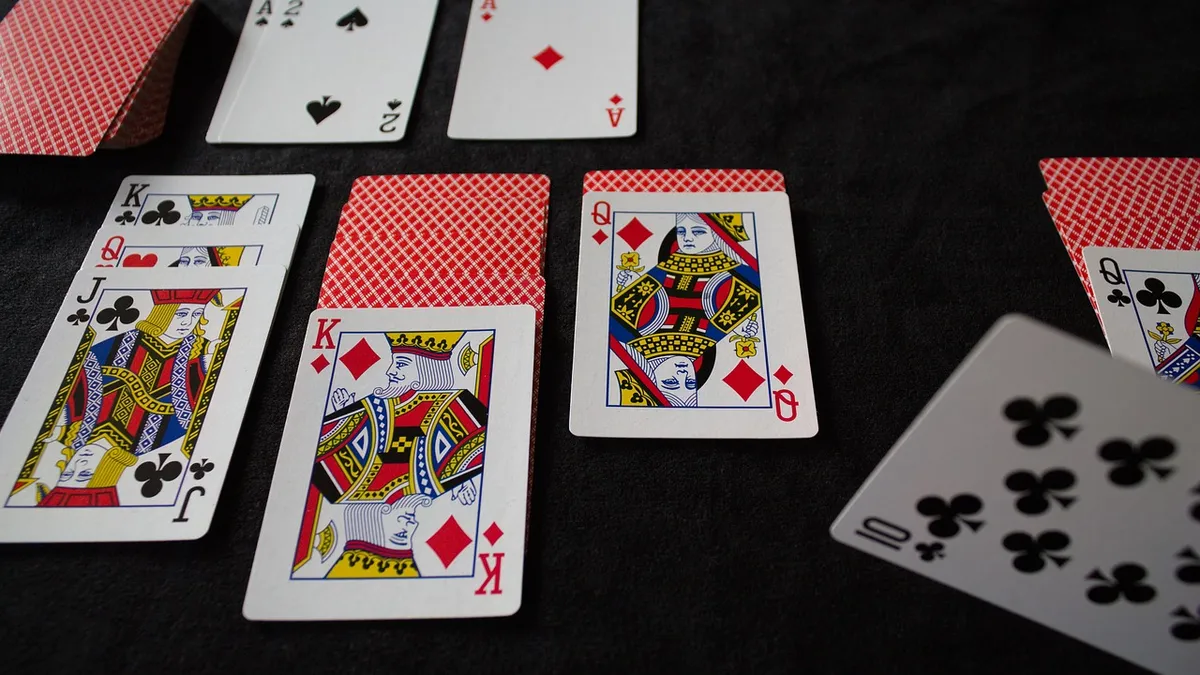 Nog Steeds spelen duizenden mensen per dag Patience in Nederland