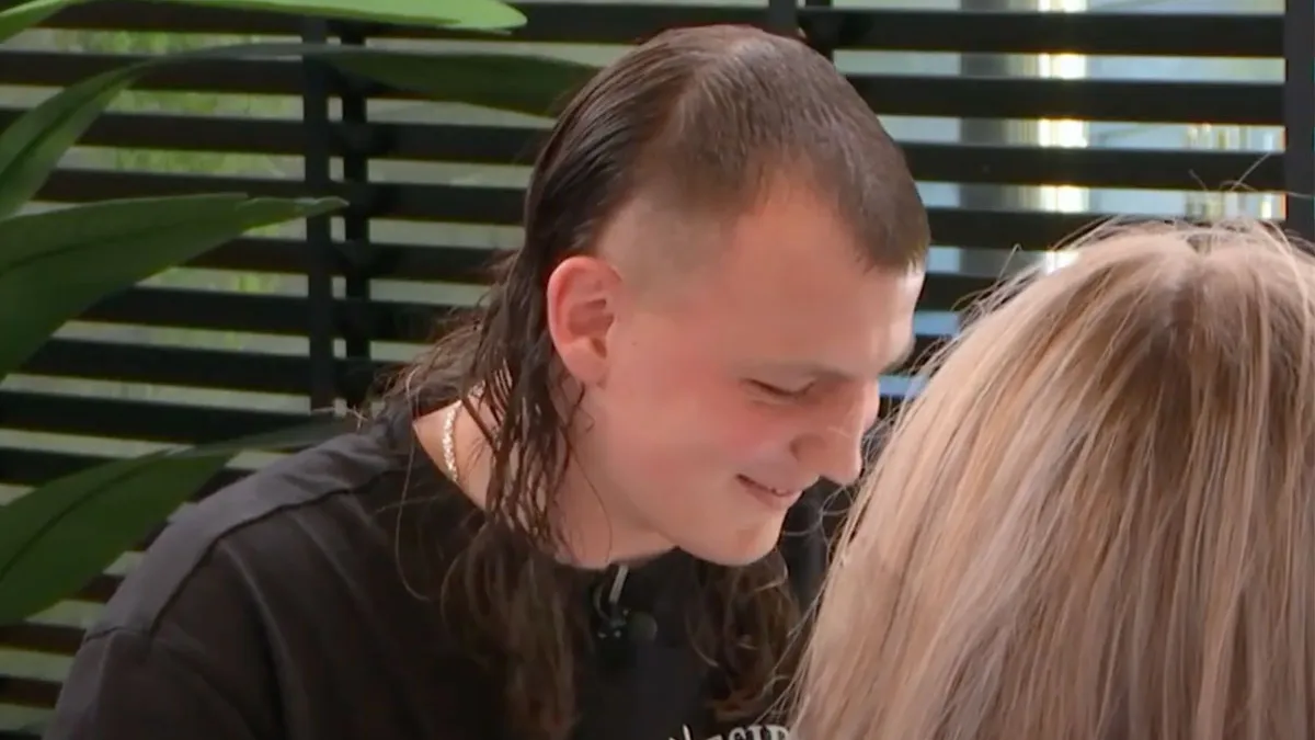 Ondertussen in Lang Leve de Liefde: Ben je opeens op date met Haagse Harry inclusief matje