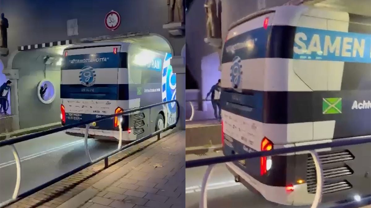 Mannen van De Graafschap zijn later, de bus zit vast in tunnel