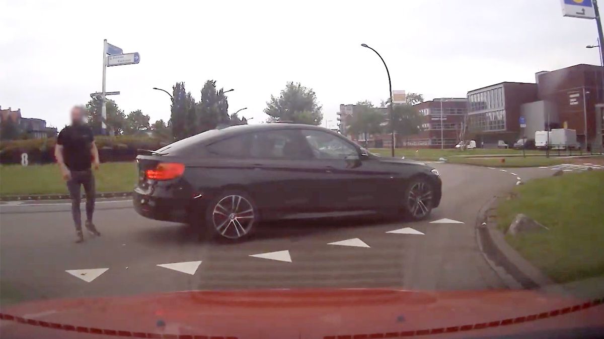 Compilatie van klappers vastgelegd door dashcams op Nederlandse wegen