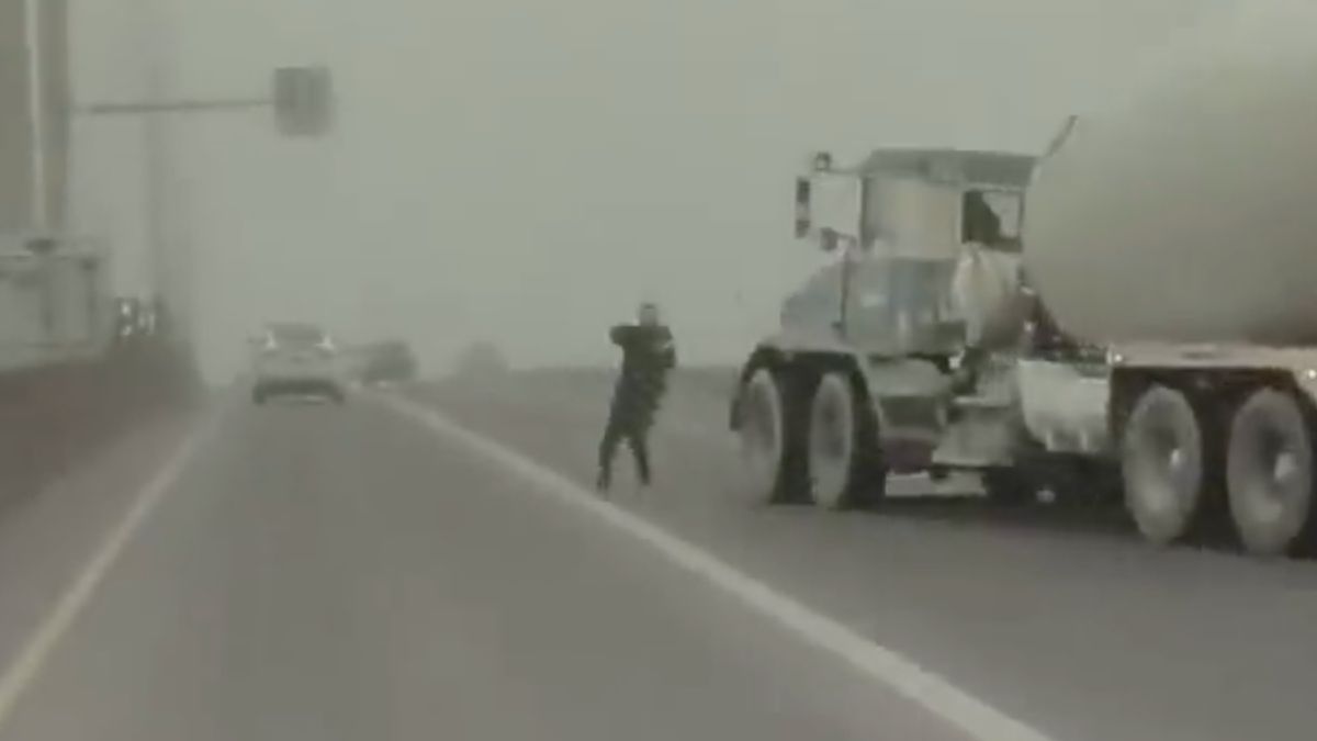 Door het oog van de naald kruipen: betonwagen in de Canadese mist