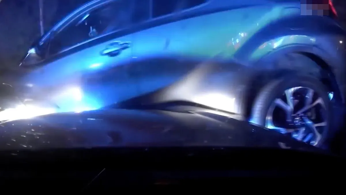 thumb vk je kunt het altijd proberen achtervolging gestolen auto maar verdachte wil niet stoppen