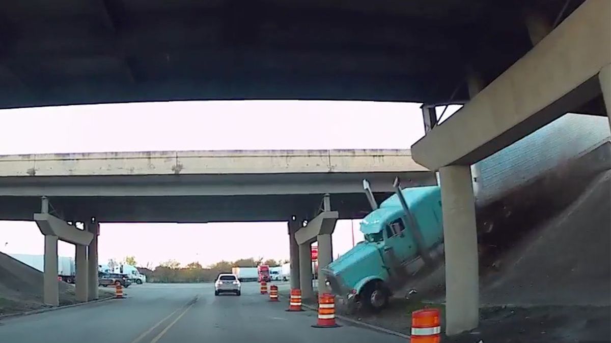 Trucker valt in slaap en neemt de verkeerde weg