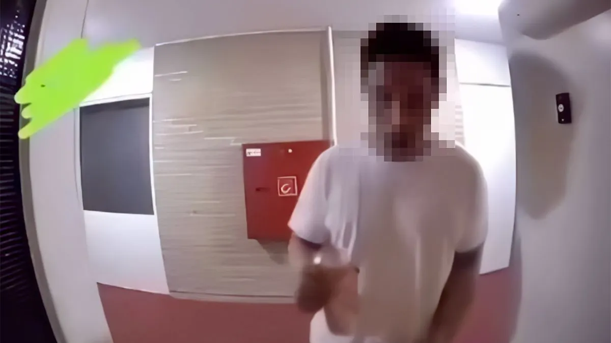thumb vk sowieso de politie bellen als deze gast vaker aan de deur staat