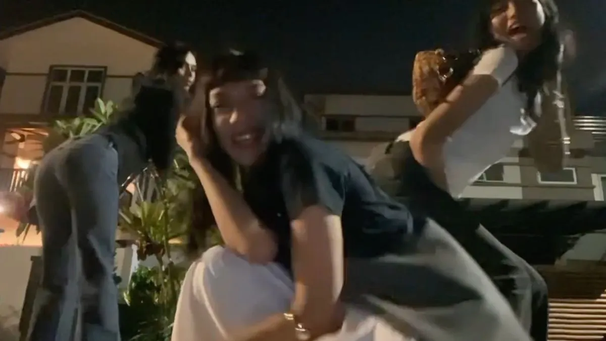 thumb vk in de ghetto is het altijd feest vooral als je een camera hebt