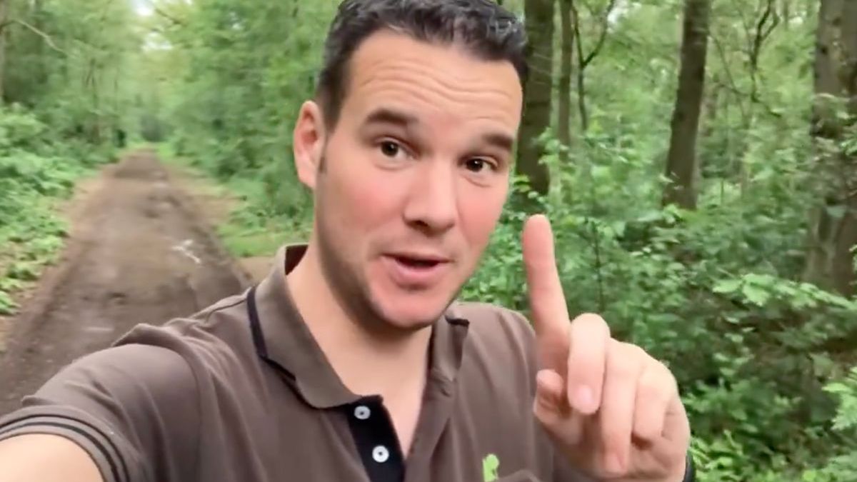 Dikke BMW! Dikke BMW! In het bos, gevonden door boswachter Erik