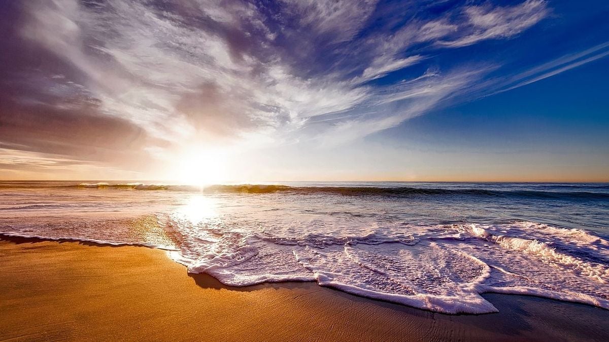 Nederlanders gaan op zoek naar de zon in de zomermaanden