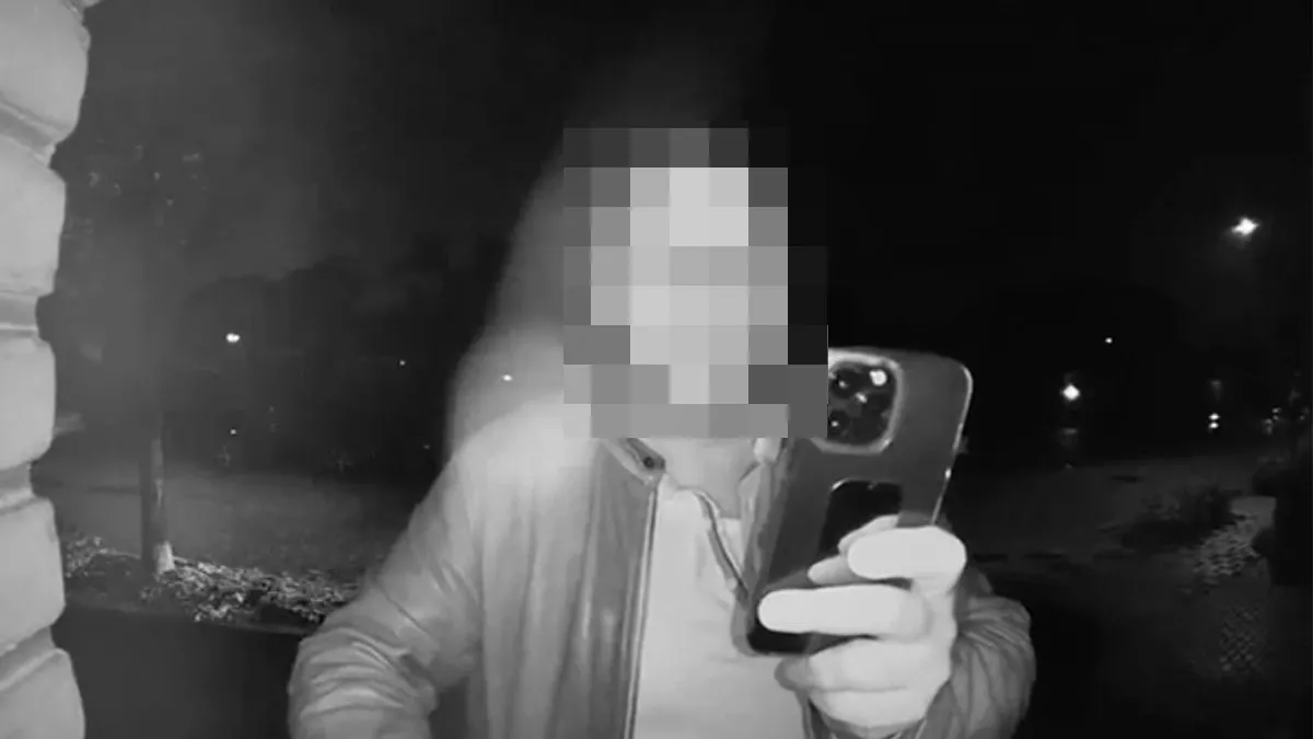 thumb vk soms staat er ook weleens een onguur persoon voor je slimme deurbel