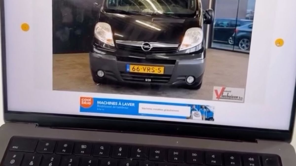 Mooie Opel Vivaro met “lichte achterschade” voor een mooi prijsje