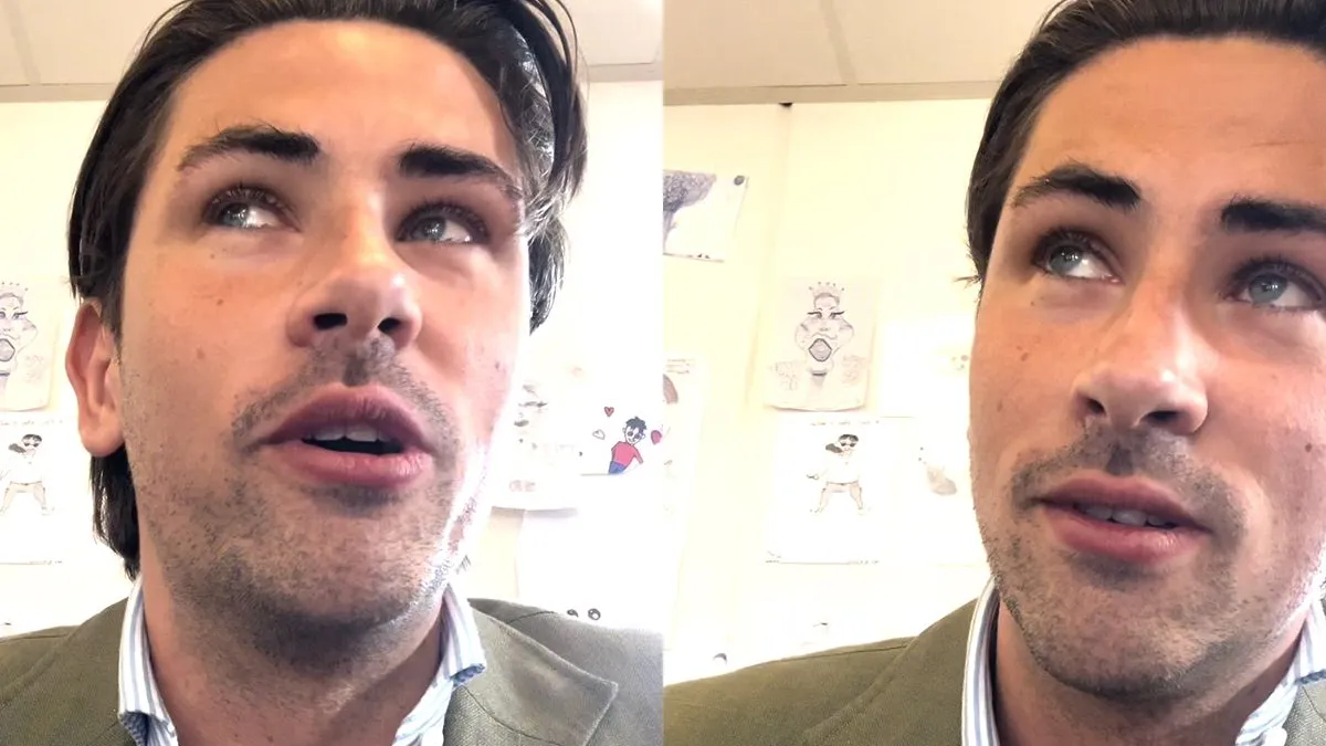 thumb vk docent belt leerling op die denkt dat hij gezakt is