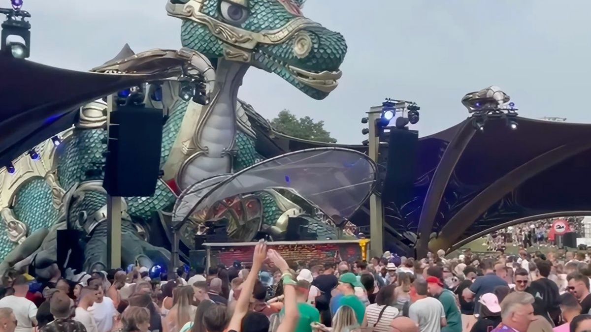 Paniek tijdens set Greg S op Tomorrowland, mensen dachten aan razzia van de politie