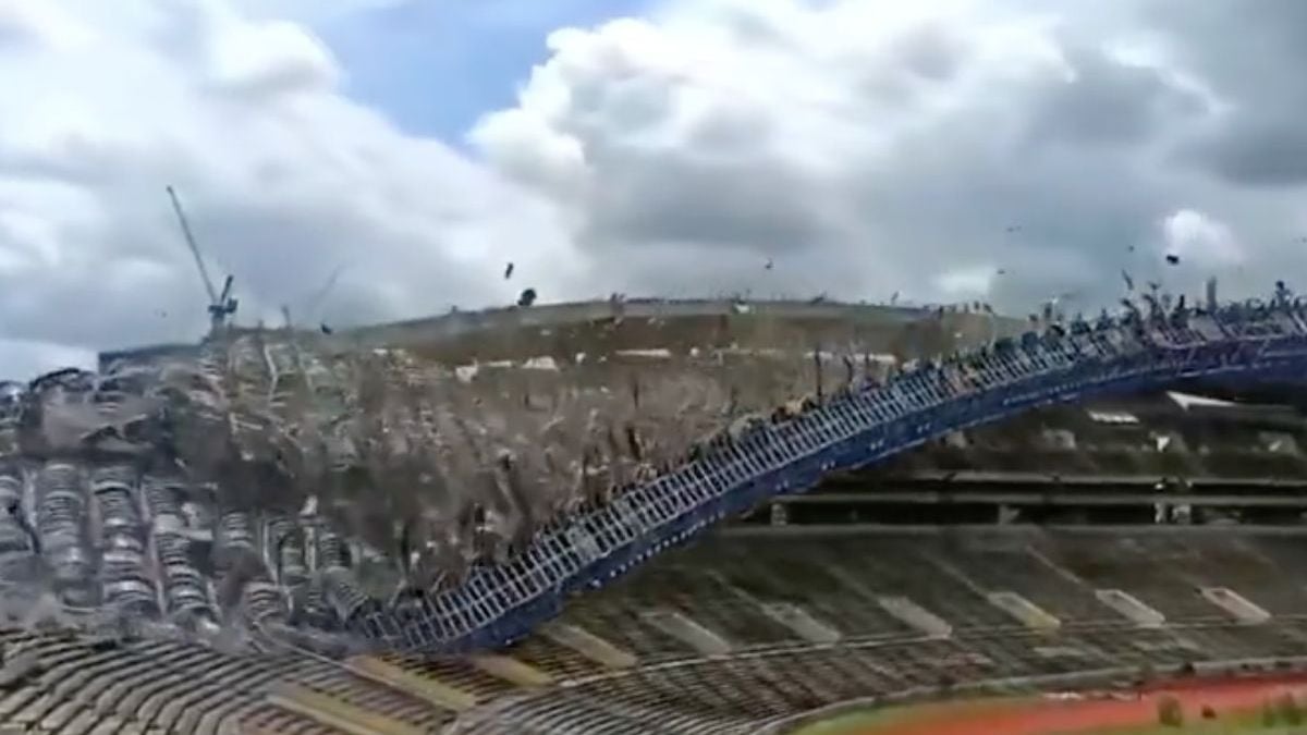 Zo help je dus een stadion met ruim 80.000 plekken tegen de vlakte