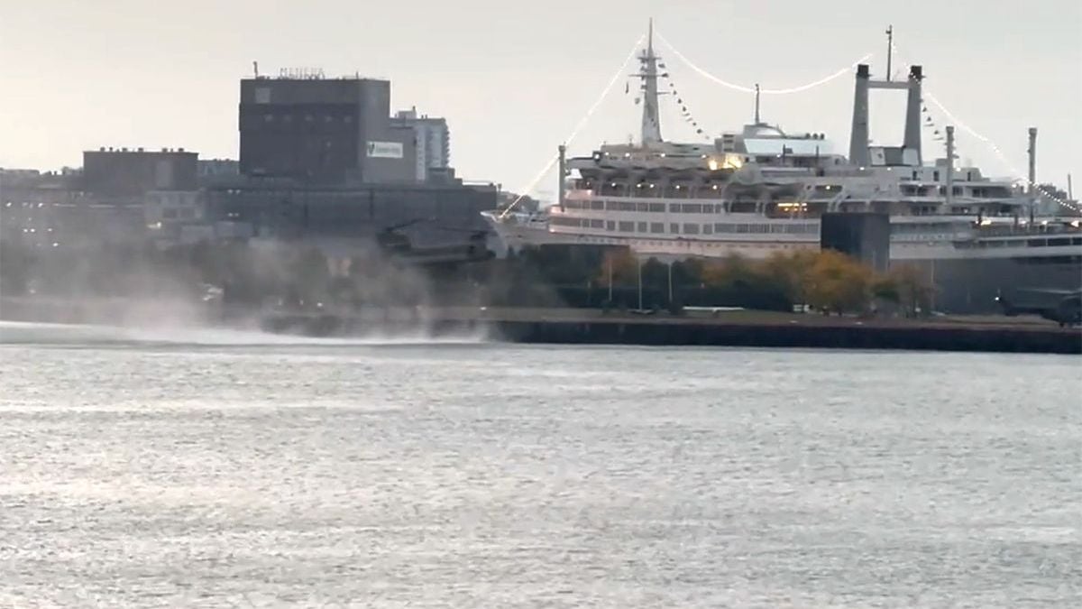 Rotterdam had vandaag geen wekker nodig: Oefening Luchtmacht met veel helikopters