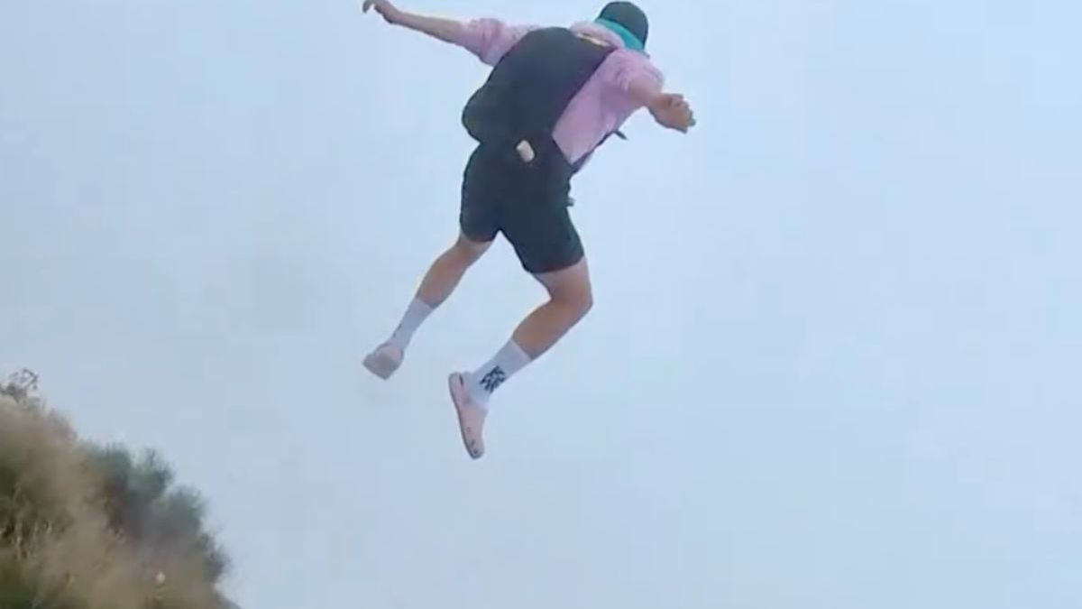 Basejumpen door de dichte Italiaanse mist op je Crocs