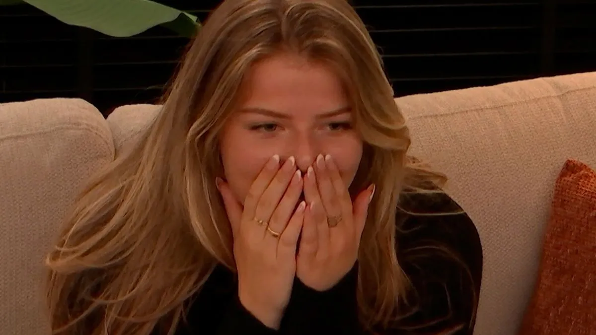 thumb vk ondertussen in lang leve de liefde eva weet gekste plek voor een ring deurbel zeker nog te toppen