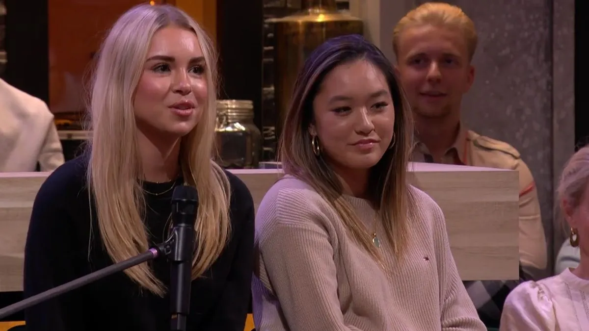 thumb vk meis pol is de dame die in publiek zat bij studio voetbal bar laat en vandaag inside