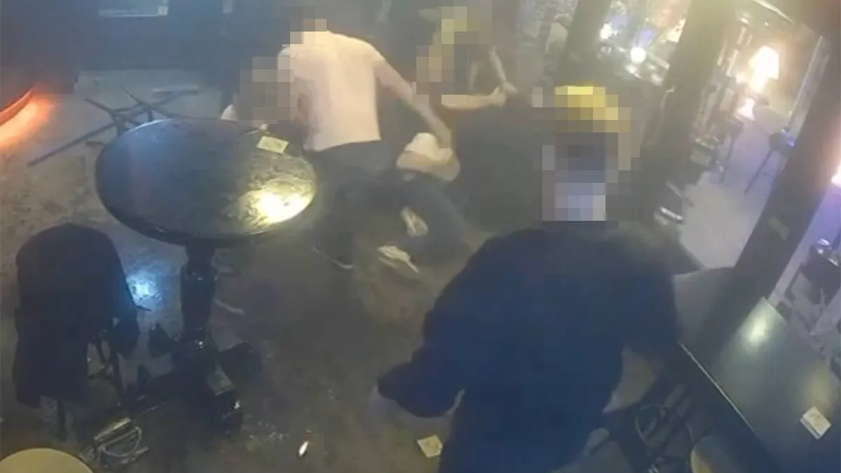 thumb vk beelden opgedoken van enorme matpartij in cafe in helmond
