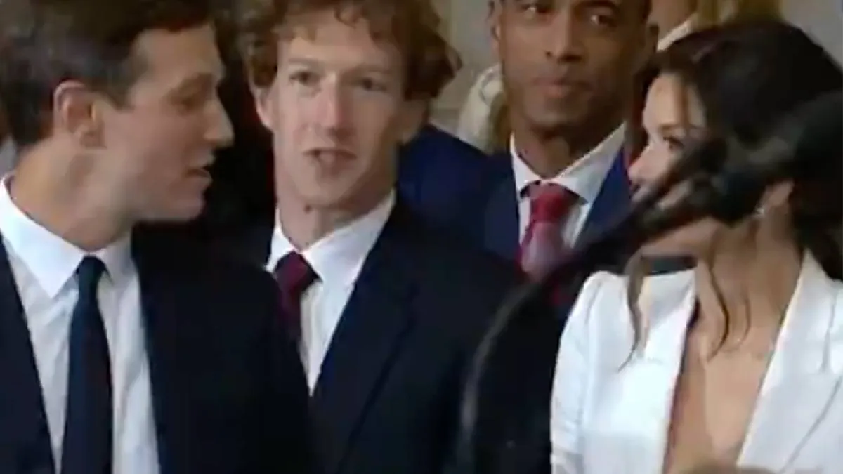 thumb vk mark zuckerberg betrapt terwijl hij gluurde naar vriendinnen van de verloofde van jeff bezos