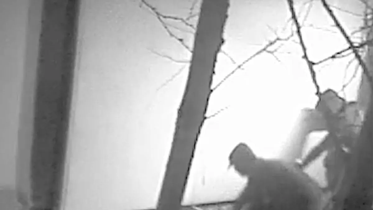 thumb vk politie geeft camerabeelden vrij van kunstroof in drents museum in assen