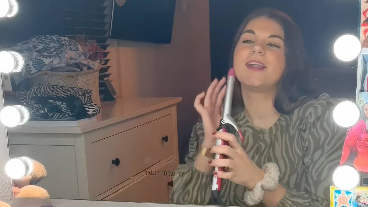 thumb vk de krultang van je vriendin is duidelijk geen microfoon auw