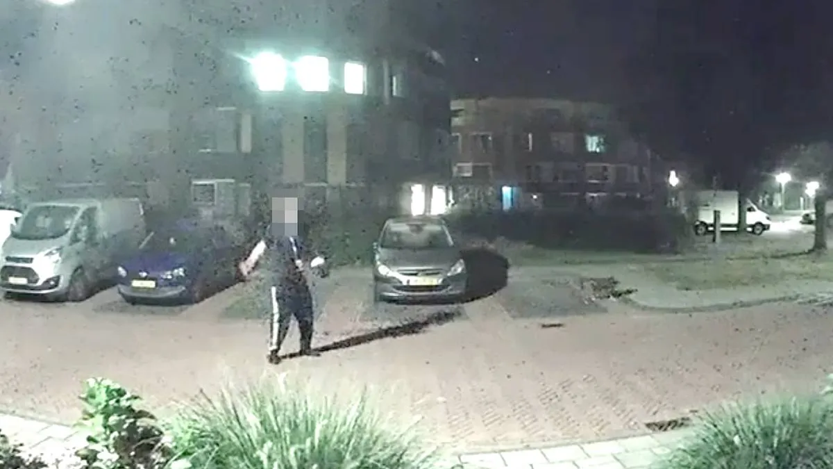 thumb vk hou rekening met slimme deurbellen als je in dronken toestand de hond uit gaat laten