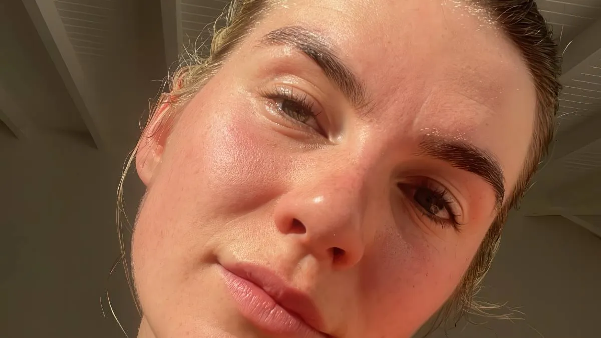thumb vk ook zangeres maan wil aandacht en post foto waarop net iets te veel te zien is
