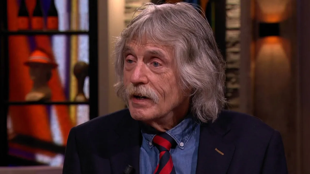 thumb vk johan derksen legt uit waarom hij afwezig was ik heb een hele rare dag gehad met heel veel zorgen