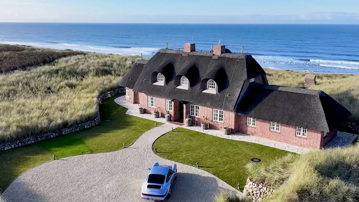 thumb vk zomerhuis van nazi baas hermann goring staat te koop op waddeneiland