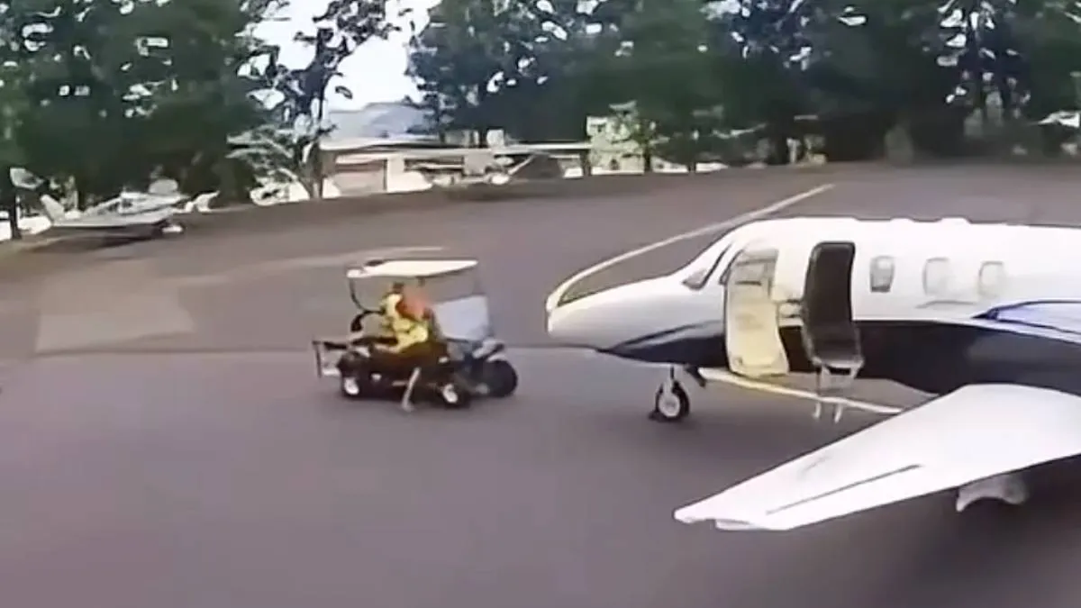 thumb golfkar kiss