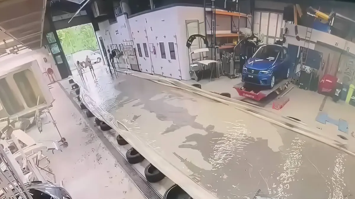 thumb vk garage vergeet alarm van werkplaats aan te zetten en daar is dankbaar gebruik van gemaakt