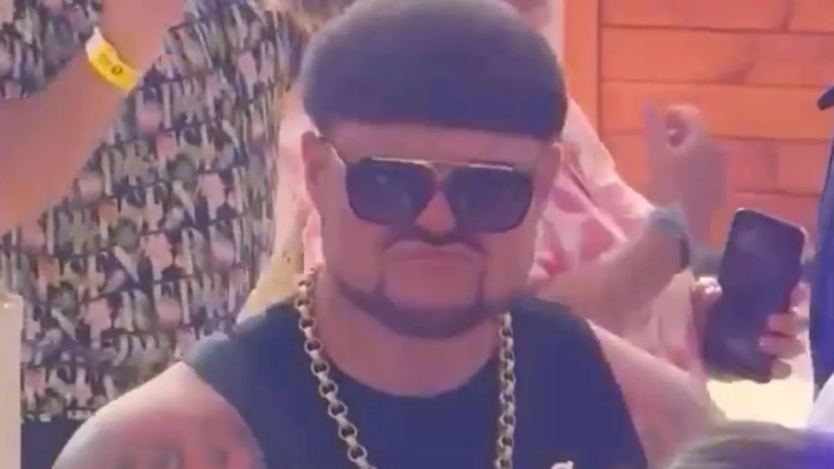 thumb_ibiza_finasl_boss