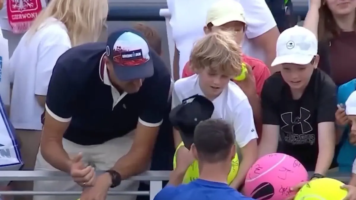 thumb_vk_Poolse_miljonair_jat_petje_van_kind_bij_US_Open_tennisser_Kamil_Majchrzak_fixt_het_weer