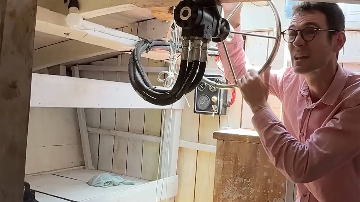 thumb_vk_Journalist_neemt_kijkje_in_narco_onderzeeer_bedoeld_voor_reis_naar_Europa