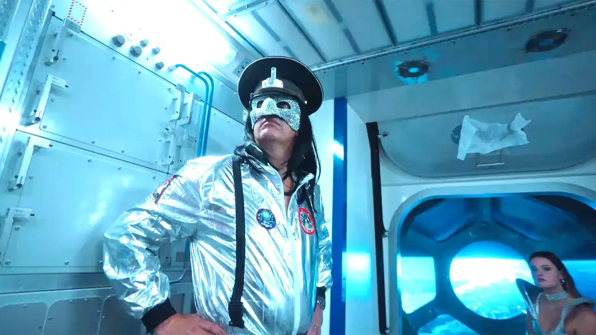 thumb_vk_We_gaan_stuiterend_het_weekend_in_met_Raket_van_De_Kraaien_en_Mojo_Fyre