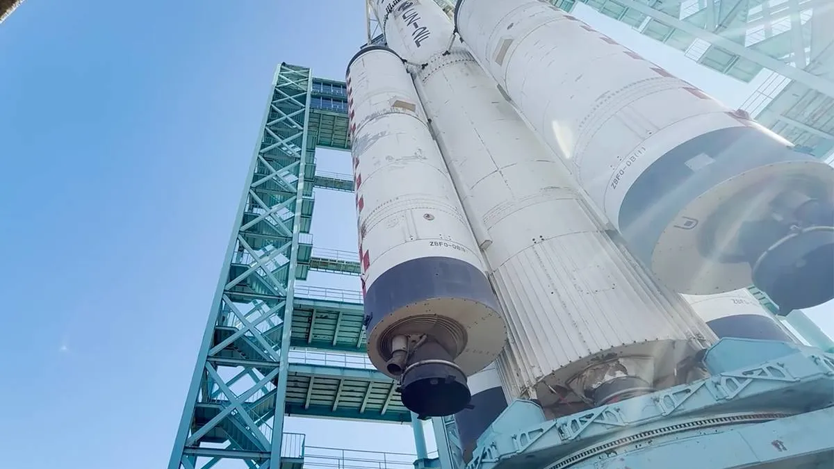 thumb_vk_Nederlandse_avonturier_Bob_Thissen_stuit_in_China_op_verlaten_Chinese_ruimteraket