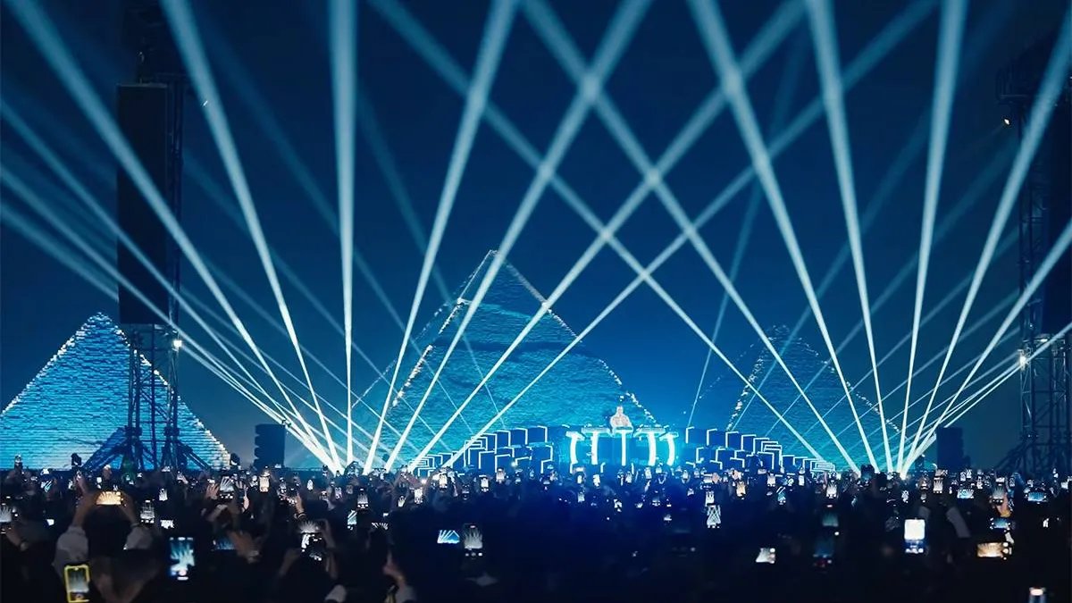 thumb_vk_Tiestos_epische_DJ_set_bij_de_Piramides_van_Giza_nu_volledig_online_kijk_hem_hier