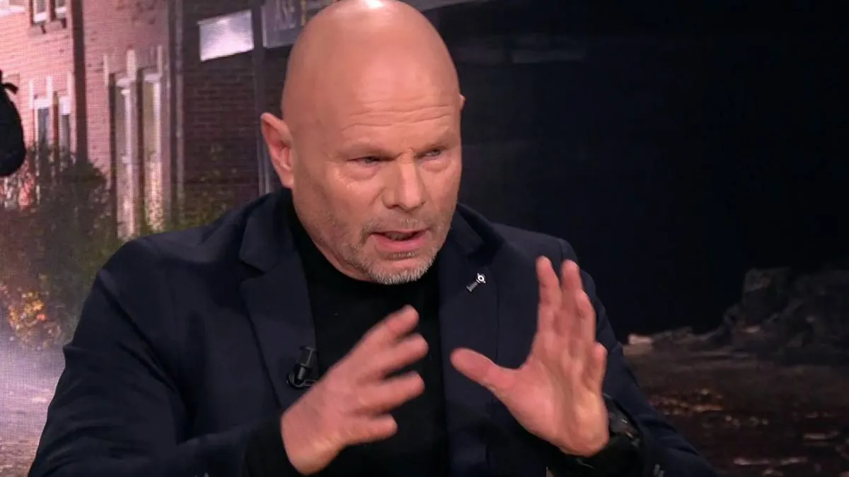 thumb_vk_Let_even_op_voormalig_politiebaas_weet_precies_hoe_we_gezagscrisis_op_kunnen_lossen