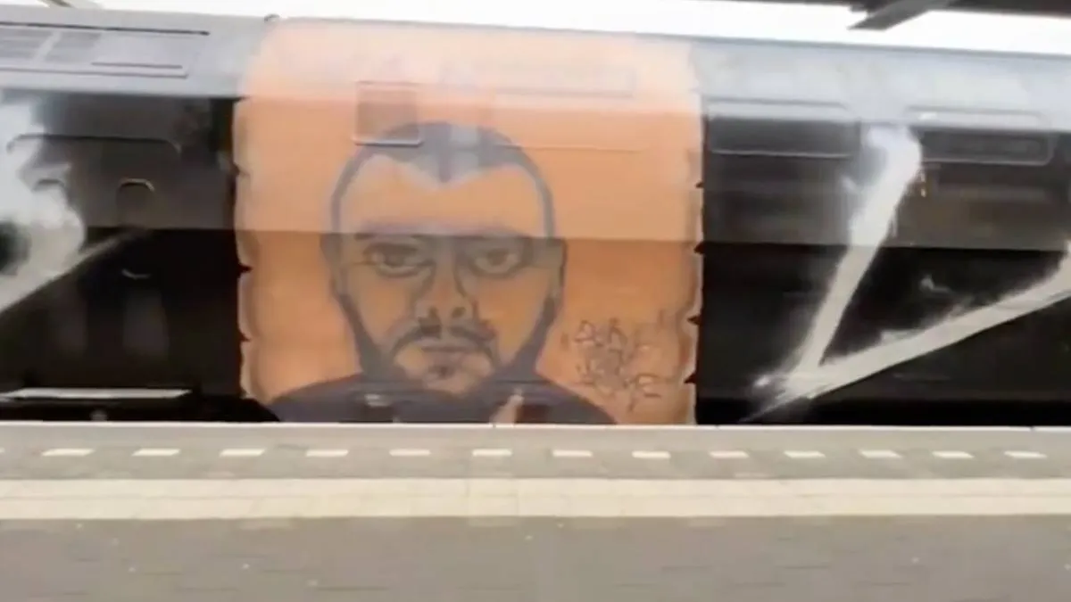 thumb_vk_Bolle_Jos_verschijnt_in_graffiti_op_treinstel