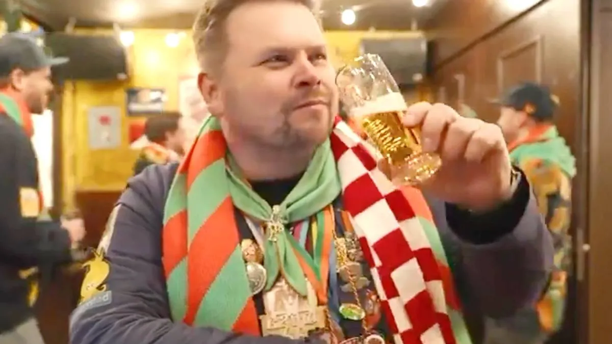 thumb_vk_Carnavalsnummer_Carnaval_wie_viert_het_niet_na_claim_offline_maar_via_X_nog_te_beluisteren