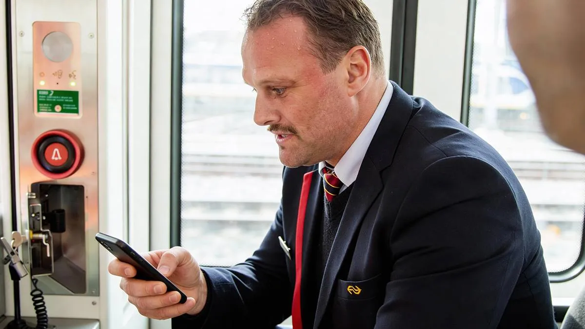 thumb_vk_Conducteur_heeft_even_een_momentje_voor_zichzelf_nodig_02