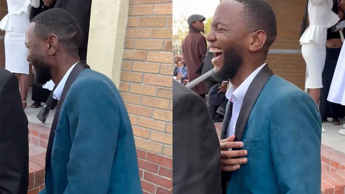 thumb_vk_Voor_de_gelegenheid_heeft_hij_een_net_bloesje_aangetrokken